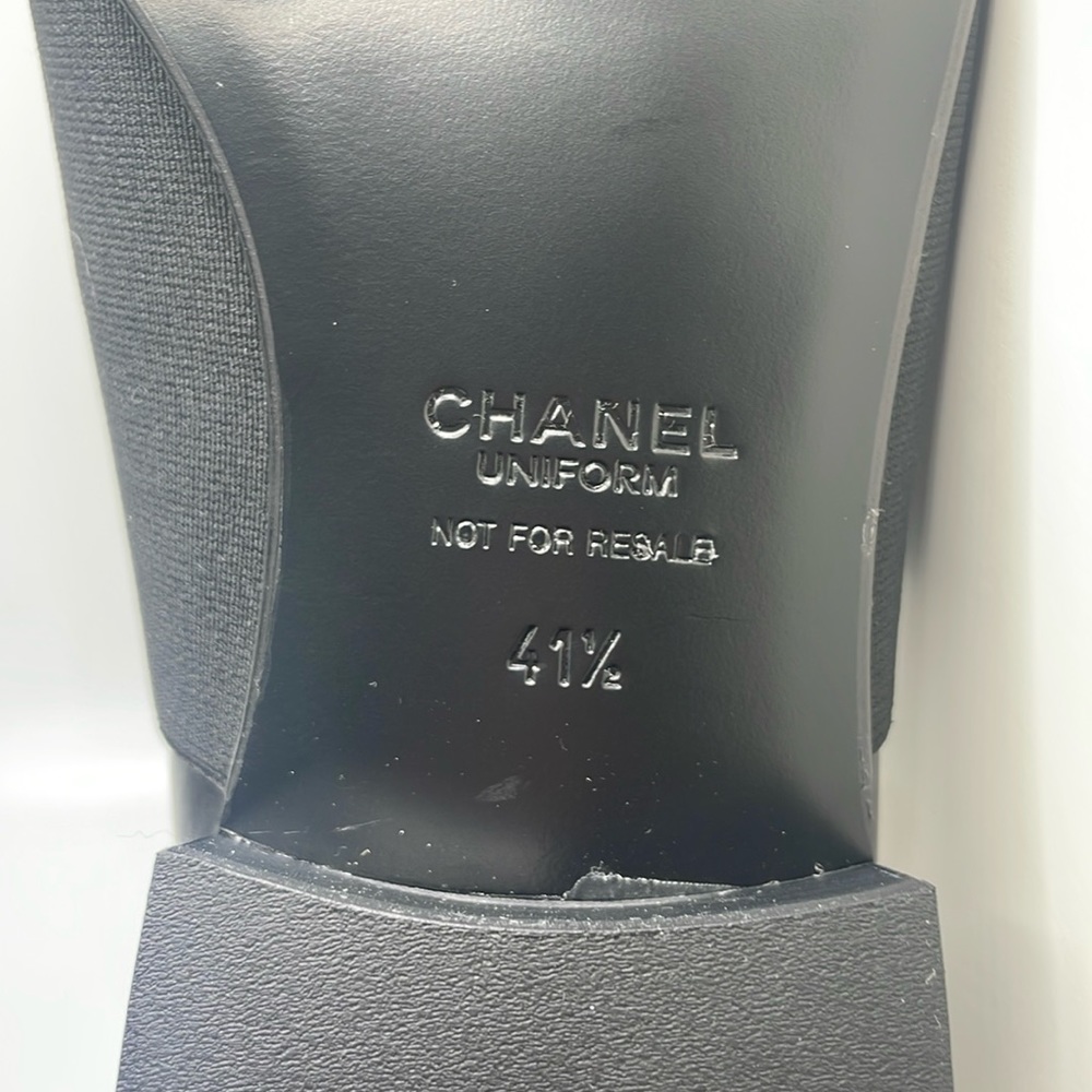 CHANEL Uniform Lace-up Oxfords - Picture 11 of 15